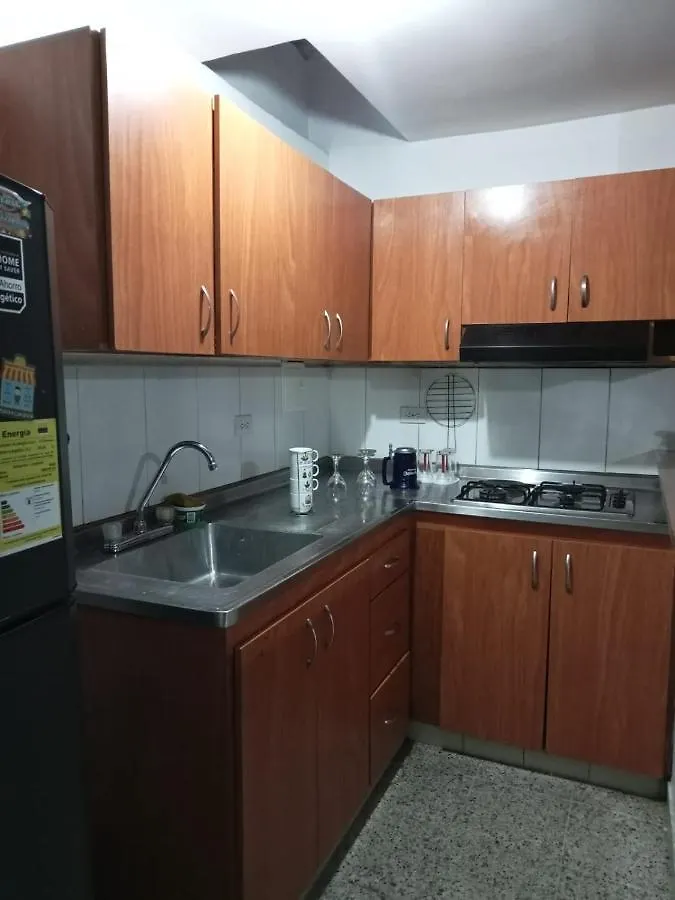 מדיין Habitaciones Laureles Los Colores, Estadio 0*,  קולומביה